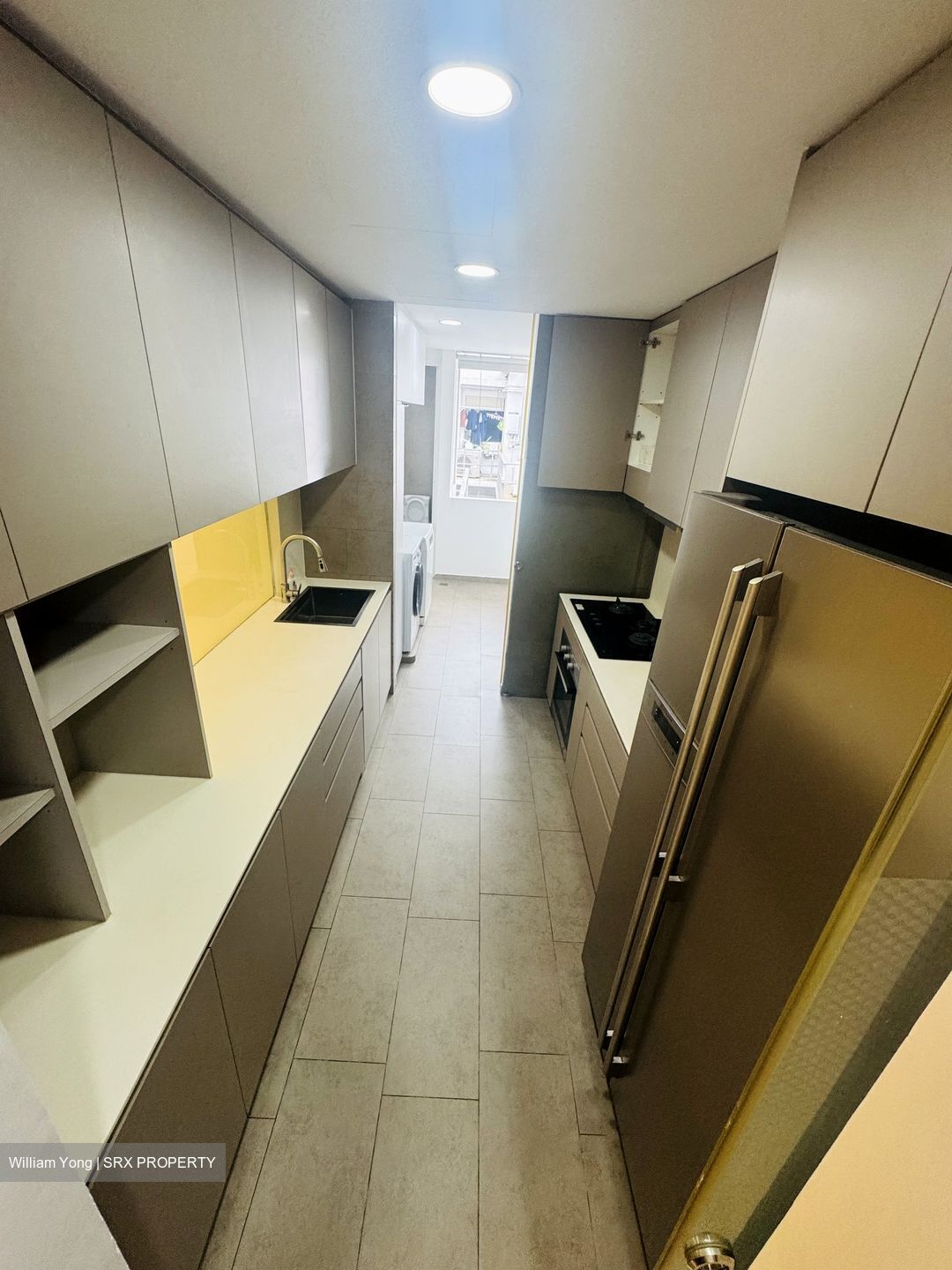 Stratum (D18), Condominium #585347141